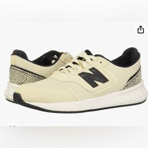 New Balance fresh foam sneakers size 10, worn twice!